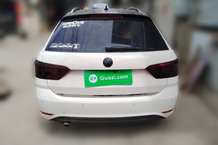 Used Volkswagen Gran Lavida 2015 1.6L Automatic Comfort Edition Rear