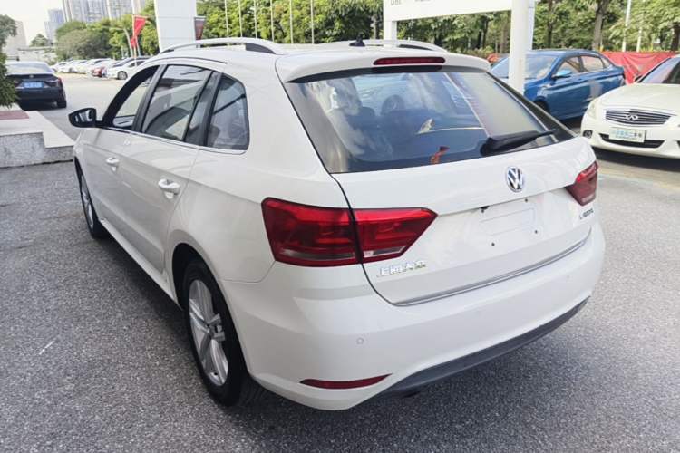 Used Volkswagen Gran Lavida 2015 1.6L Automatic Comfort Edition Rear Left 45 Deg