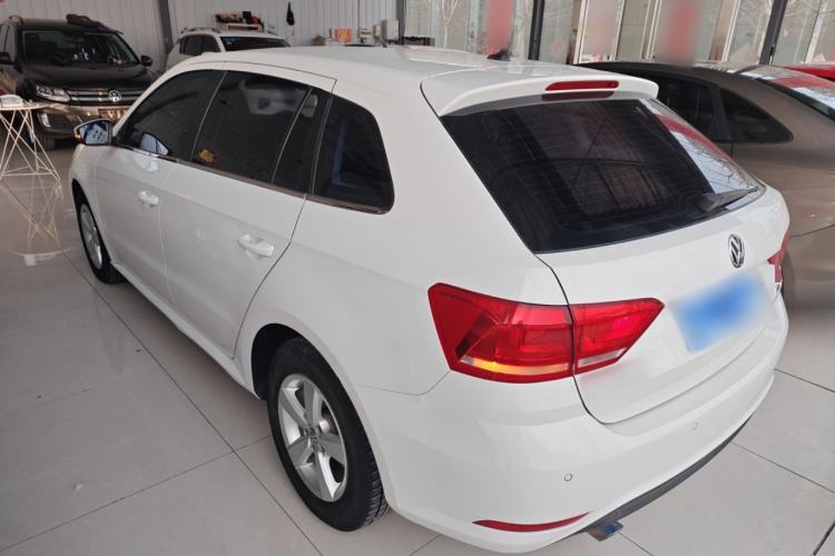 Used Volkswagen Gran Lavida 2015 1.6L Automatic Fashion Edition Rear Left 45 Deg