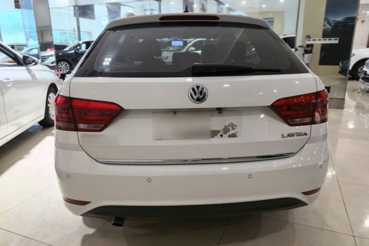 Used Volkswagen Gran Lavida 2015 1.6L Automatic Comfort Edition Rear