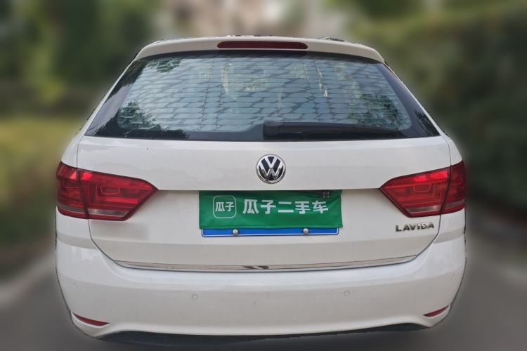 Used Volkswagen Gran Lavida 2015 1.6L Automatic Comfort Edition Rear