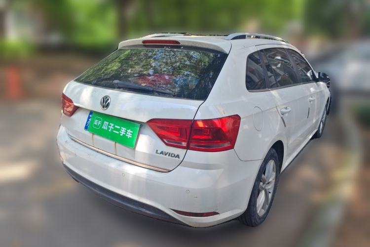 Used Volkswagen Gran Lavida 2015 1.6L Automatic Comfort Edition Rear Right 45 Deg