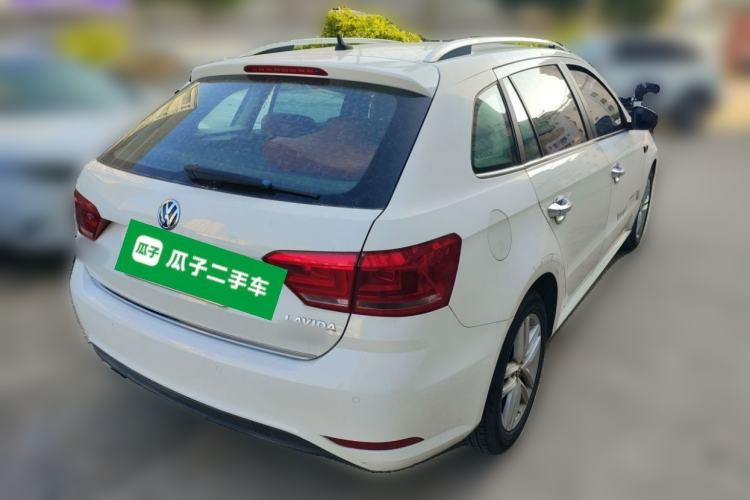 Used Volkswagen Gran Lavida 2015 1.6L Automatic Comfort Edition Rear Right 45 Deg