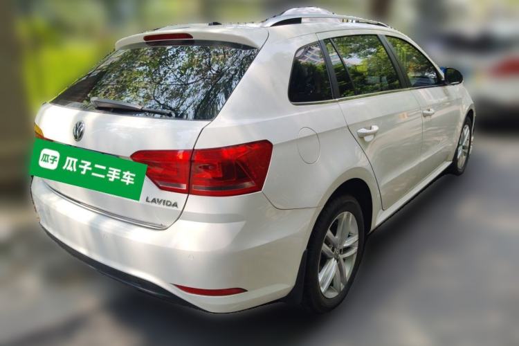 Used Volkswagen Gran Lavida 2015 1.6L Automatic Comfort Edition Rear Right 45 Deg