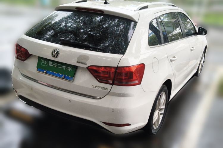 Used Volkswagen Gran Lavida 2015 1.6L Automatic Comfort Edition Rear Right 45 Deg