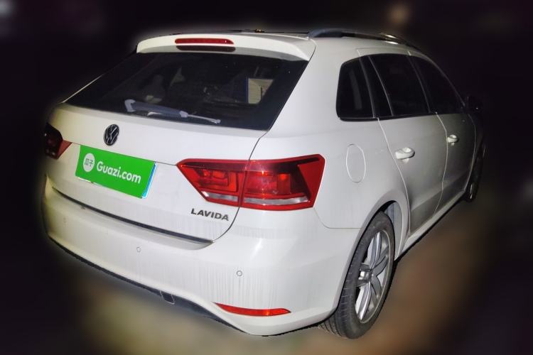 Used Volkswagen Gran Lavida 2015 1.6L Automatic Comfort Edition Rear Right 45 Deg