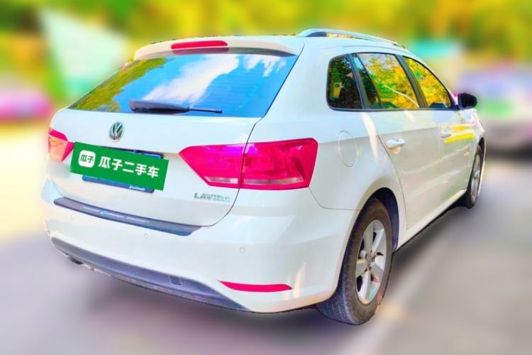 Used Volkswagen Gran Lavida 2015 1.6L Manual Fashion Edition Rear Right 45 Deg