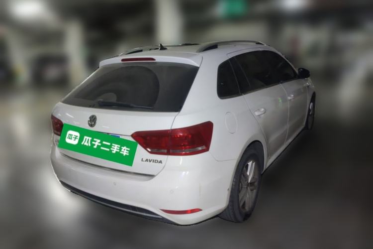 Used Volkswagen Gran Lavida 2015 1.6L Automatic Comfort Edition Rear Right 45 Deg
