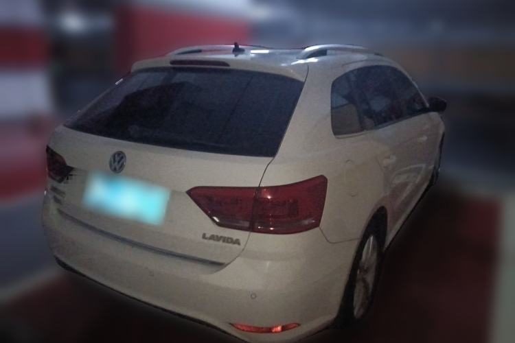Used Volkswagen Gran Lavida 2015 1.6L Automatic Comfort Edition Rear Right 45 Deg