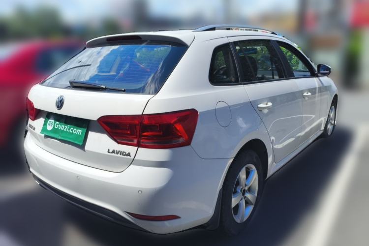 Used Volkswagen Gran Lavida 2015 1.6L Automatic Fashion Edition Rear Right 45 Deg