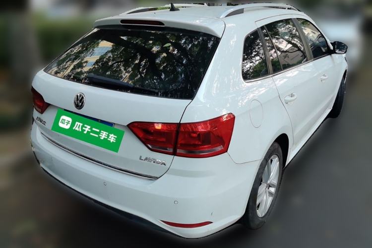 Used Volkswagen Gran Lavida 2015 1.6L Manual Comfort Edition Rear Right 45 Deg