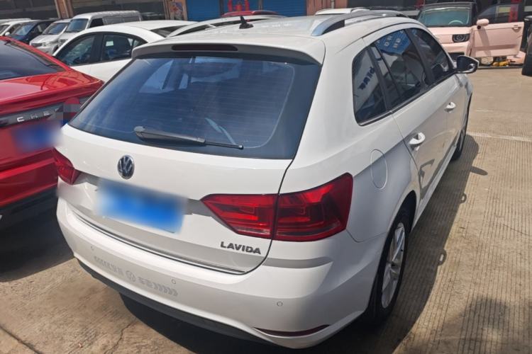 Used Volkswagen Gran Lavida 2015 1.6L Automatic Comfort Edition Rear Right 45 Deg