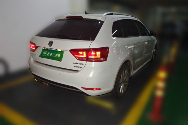 Used Volkswagen Gran Lavida 2015 230TSI DSG Comfort Edition Rear Right 45 Deg