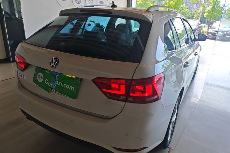 Used Volkswagen Gran Lavida 2015 1.6L Automatic Comfort Edition Rear Right 45 Deg