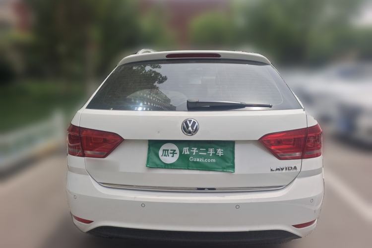Used Volkswagen Gran Lavida 2015 1.6L Automatic Comfort Edition Rear