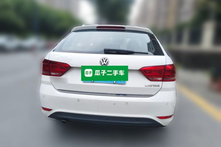 Used Volkswagen Gran Lavida 2015 1.6L Automatic Comfort Edition Rear
