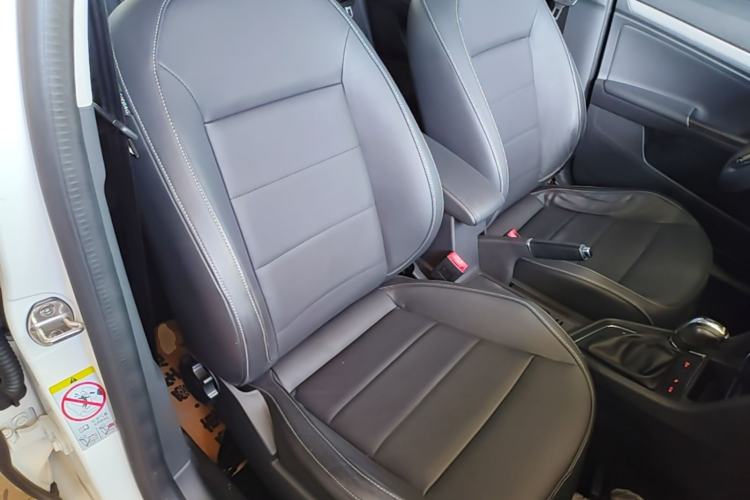 Used Volkswagen Gran Lavida 2015 230TSI DSG Comfort Edition Right Front Seat