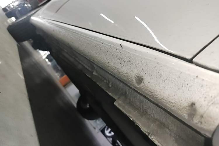 Used Volkswagen Gran Lavida 2015 230TSI DSG Comfort Edition Right Side Sill