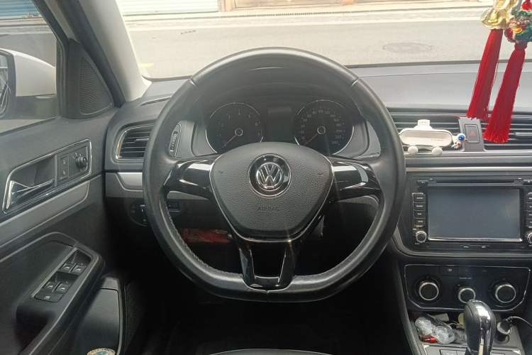 Used Volkswagen Gran Lavida 2015 230TSI DSG Comfort Edition Steering Wheel