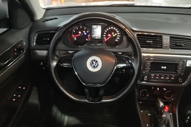 Used Volkswagen Gran Lavida 2015 230TSI DSG Comfort Edition Steering Wheel