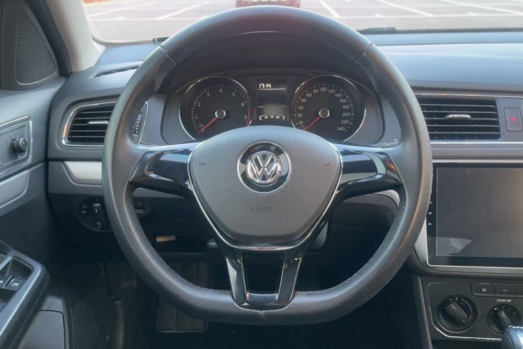 Used Volkswagen Gran Lavida 2015 230TSI DSG Comfort Edition Steering Wheel