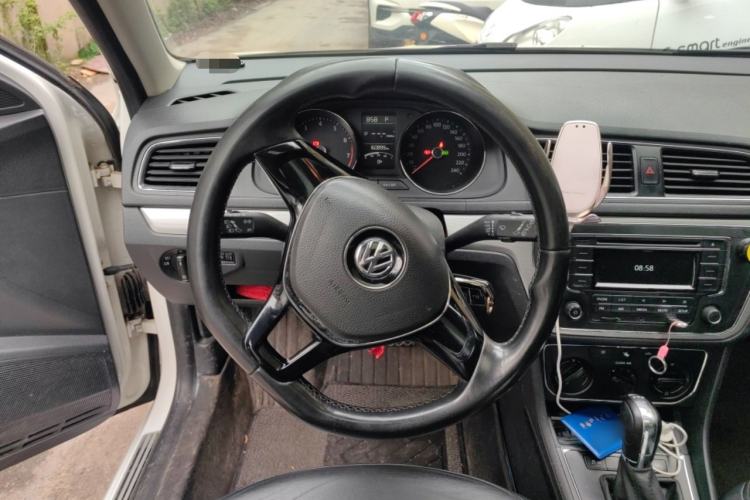 Used Volkswagen Gran Lavida 2015 230TSI DSG Comfort Edition Steering Wheel