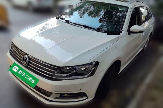 Used Volkswagen Gran Lavida 2015 1.6L Manual Comfort Edition