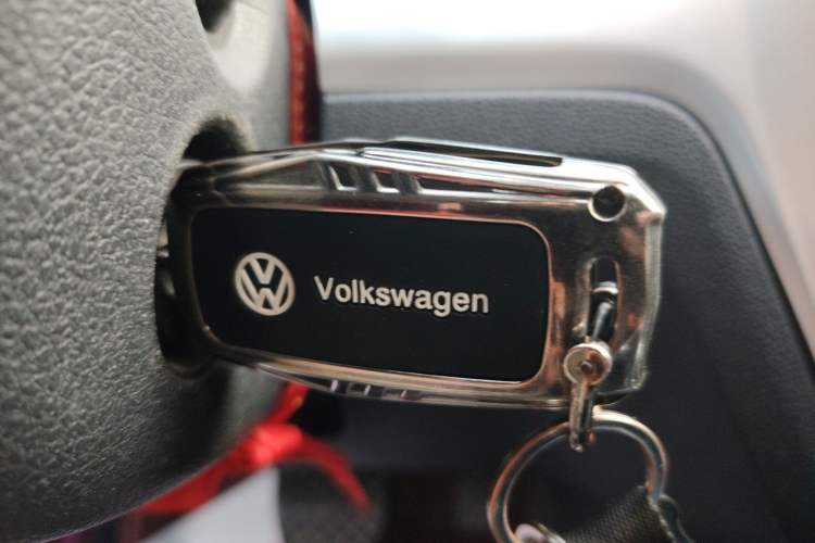 Used Volkswagen Gran Lavida 2015 230TSI DSG Comfort Edition Vehicle Key