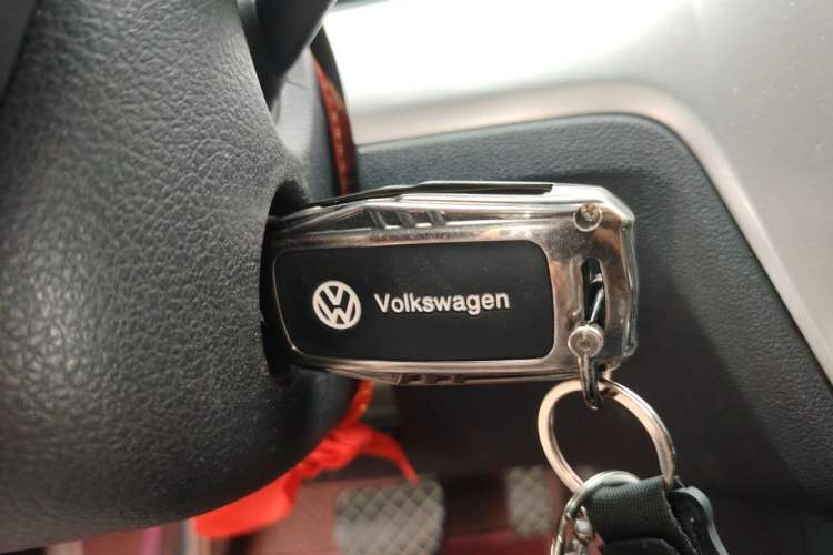Used Volkswagen Gran Lavida 2015 230TSI DSG Comfort Edition Vehicle Key