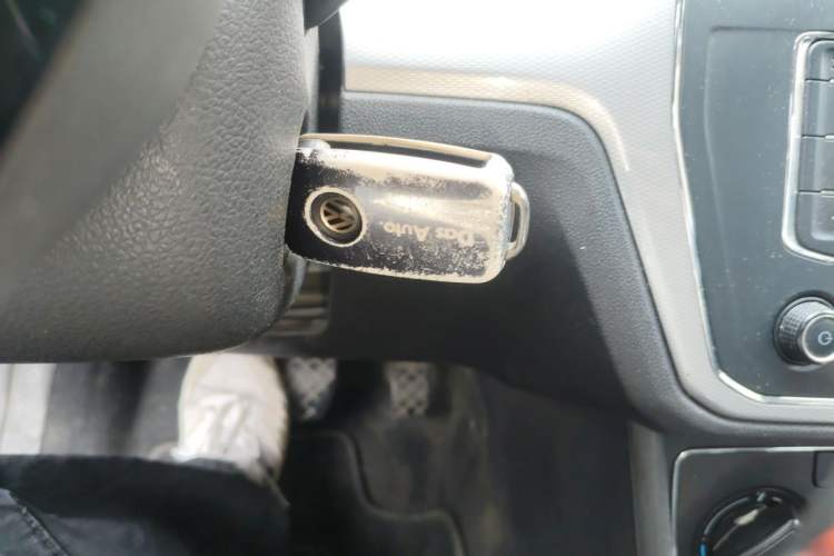 Used Volkswagen Gran Lavida 2015 1.6L Automatic Comfort Edition Vehicle Key