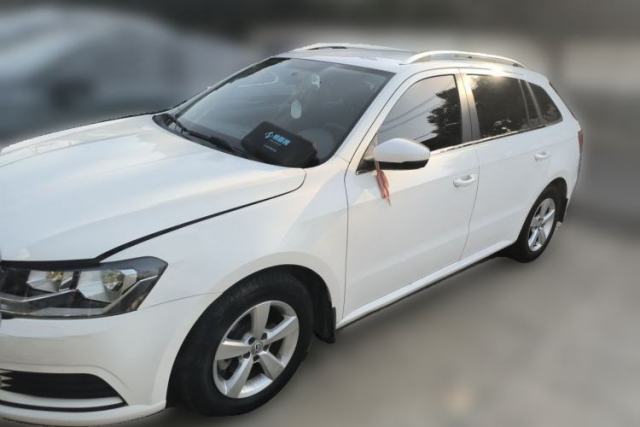 Used Volkswagen Gran Lavida 2015 1.6L Automatic Fashion Edition