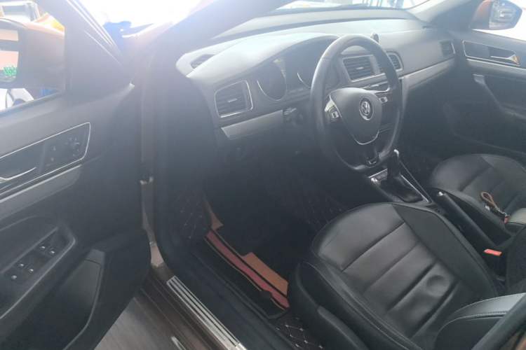 Used Volkswagen Gran Lavida 2017 180TSI DSG Comfort Edition Driver Seat