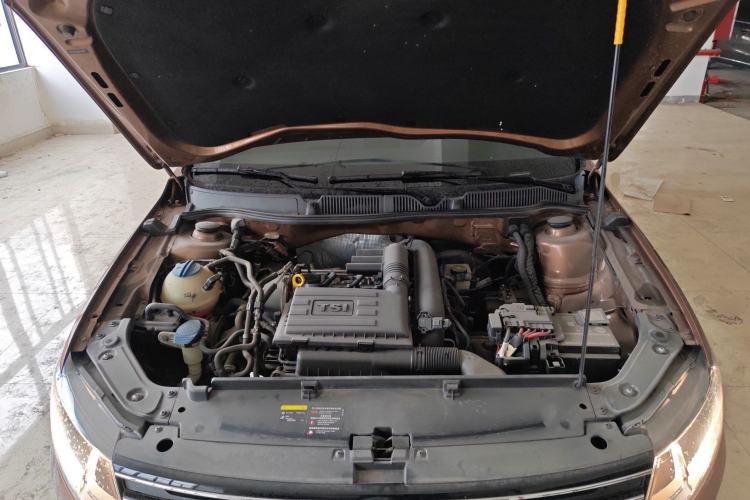 Used Volkswagen Gran Lavida 2017 180TSI DSG Comfort Edition Engine Bay