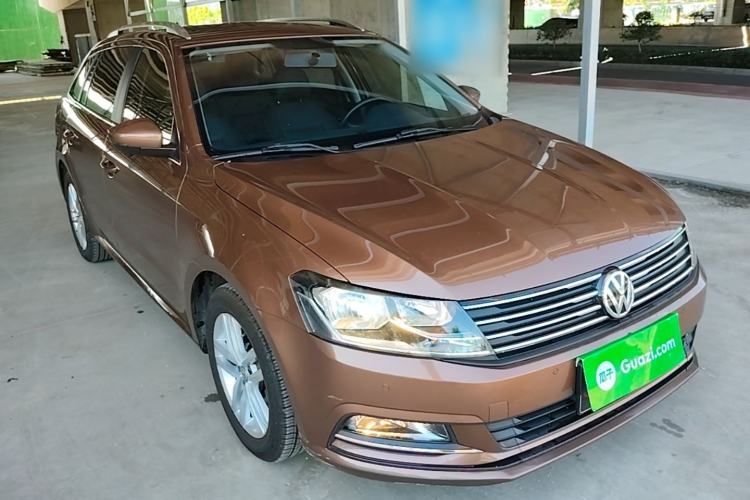 Used Volkswagen Gran Lavida 2017 180TSI DSG Comfort Edition Front Right 45 Deg