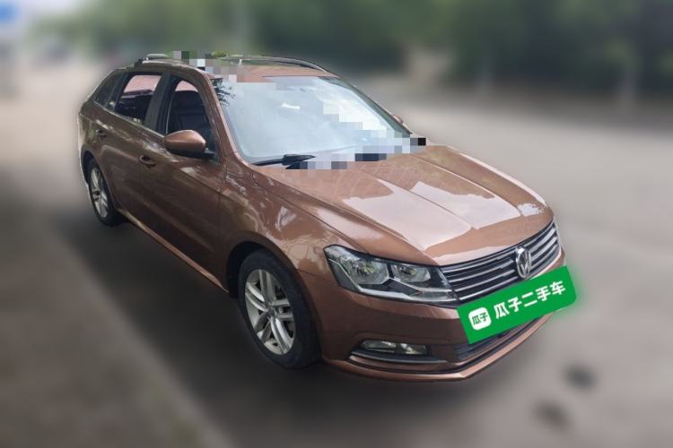 Used Volkswagen Gran Lavida 2017 180TSI DSG Comfort Edition Front Right 45 Deg