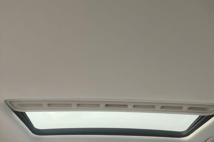 Used Volkswagen Gran Lavida 2017 180TSI DSG Comfort Edition Headliner