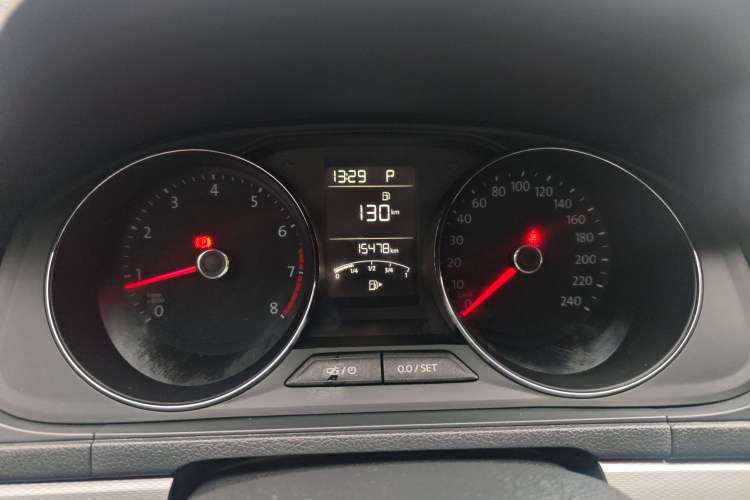Used Volkswagen Gran Lavida 2017 180TSI DSG Comfort Edition Instrument Cluster