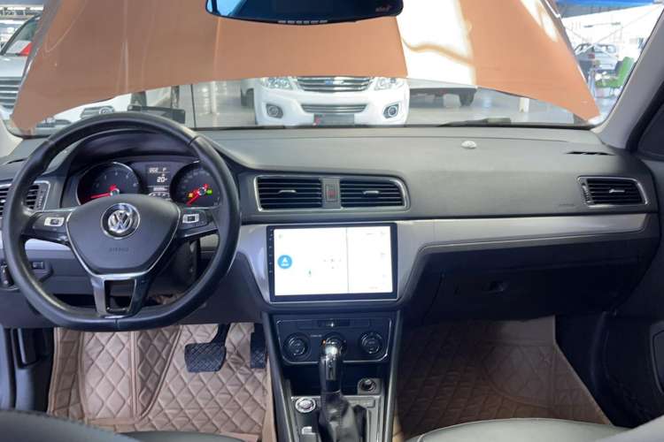 Used Volkswagen Gran Lavida 2017 230TSI DSG Comfort Edition Interior 1