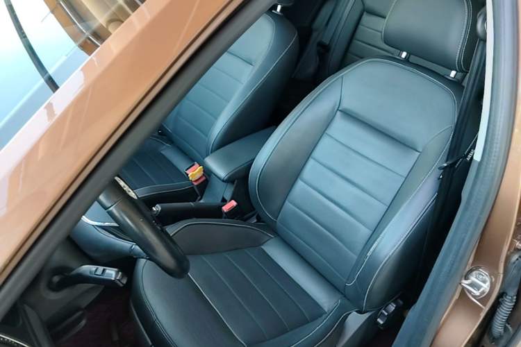 Used Volkswagen Gran Lavida 2017 180TSI DSG Comfort Edition Left Front Seat