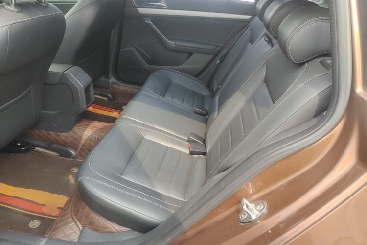 Used Volkswagen Gran Lavida 2017 180TSI DSG Comfort Edition Left Rear Seat