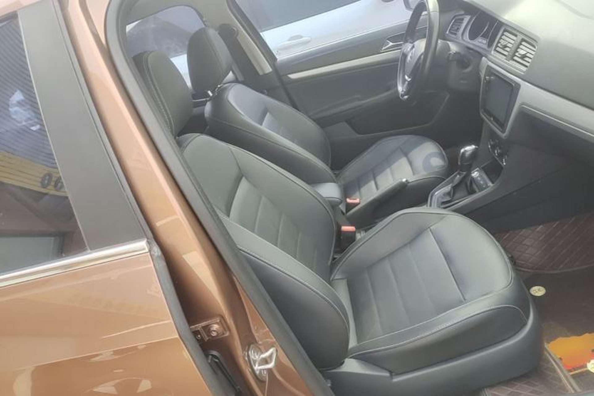Used Volkswagen Gran Lavida 2017 180TSI DSG Comfort Edition Right Front Seat