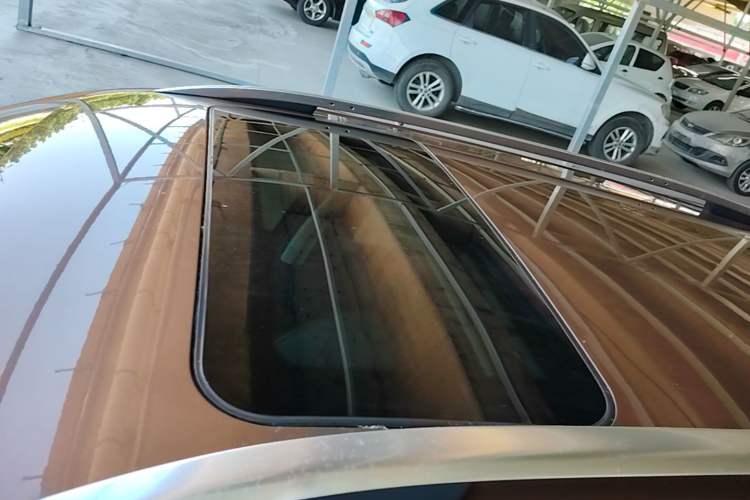 Used Volkswagen Gran Lavida 2017 180TSI DSG Comfort Edition Roof