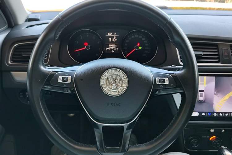 Used Volkswagen Gran Lavida 2017 180TSI DSG Comfort Edition Steering Wheel