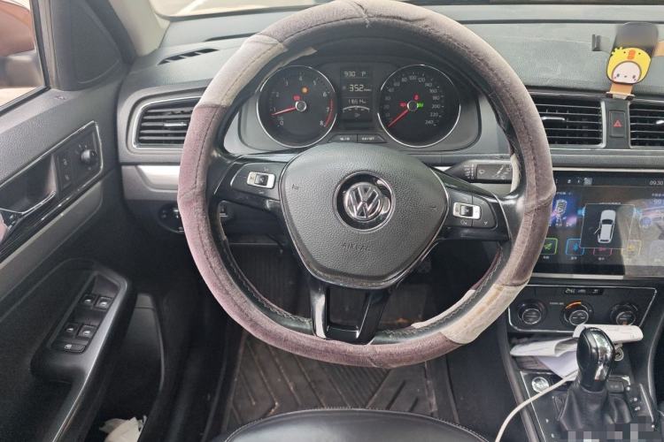 Used Volkswagen Gran Lavida 2017 180TSI DSG Comfort Edition Steering Wheel