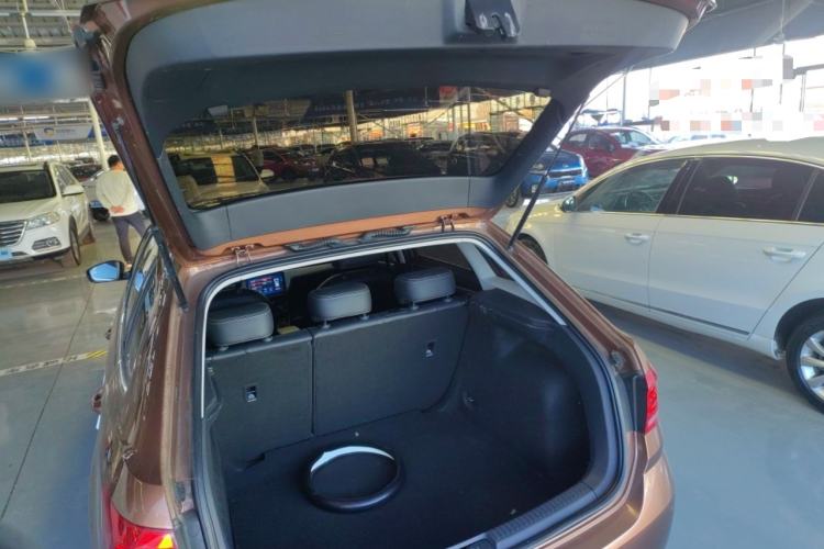 Used Volkswagen Gran Lavida 2017 230TSI DSG Comfort Edition Trunk