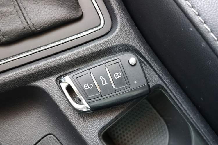 Used Volkswagen Gran Lavida 2017 180TSI DSG Comfort Edition Vehicle Key
