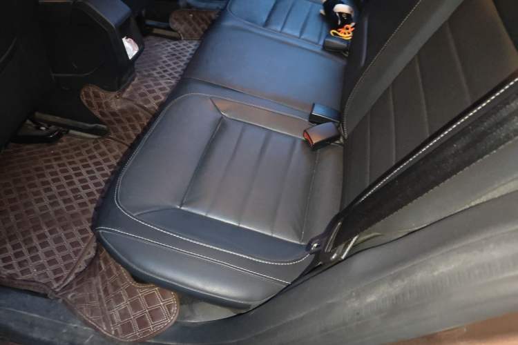 Used Volkswagen Gran Lavida 2017 230TSI DSG Comfort Edition Left Rear Seat