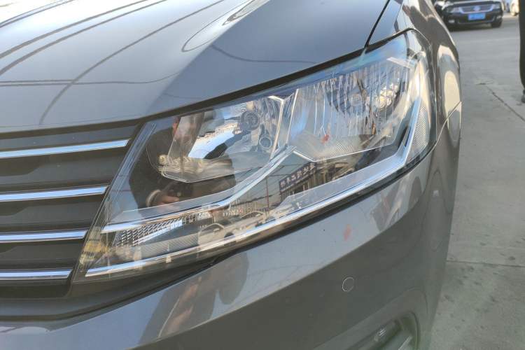 Used Volkswagen Gran Lavida 2017 230TSI DSG Comfort Edition Left Front Headlight