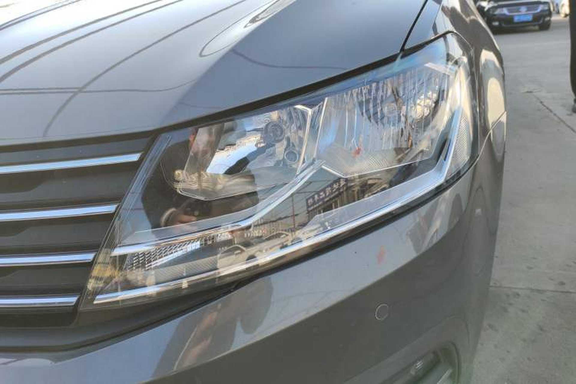 Used Volkswagen Gran Lavida 2017 230TSI DSG Comfort Edition Left Front Headlight