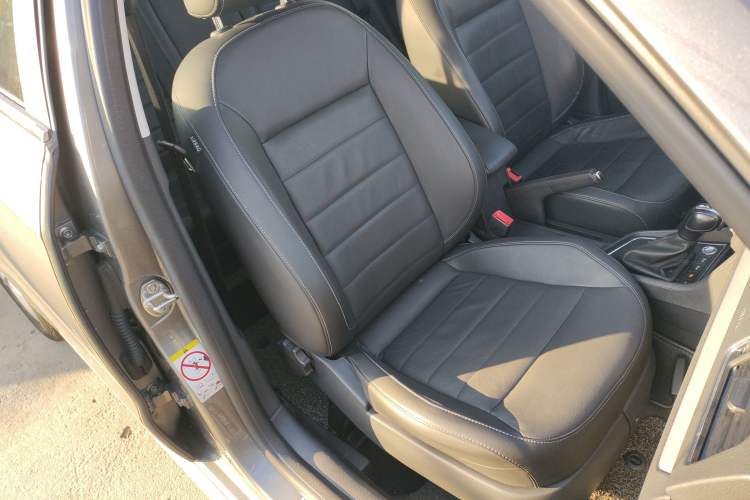 Used Volkswagen Gran Lavida 2017 230TSI DSG Comfort Edition Right Front Seat